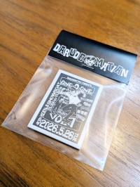 ONExOxONE vol.1の先着来場者特典にアクリルフライヤー！！